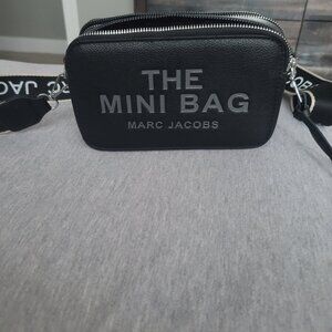 Marc Jacobs mini bag